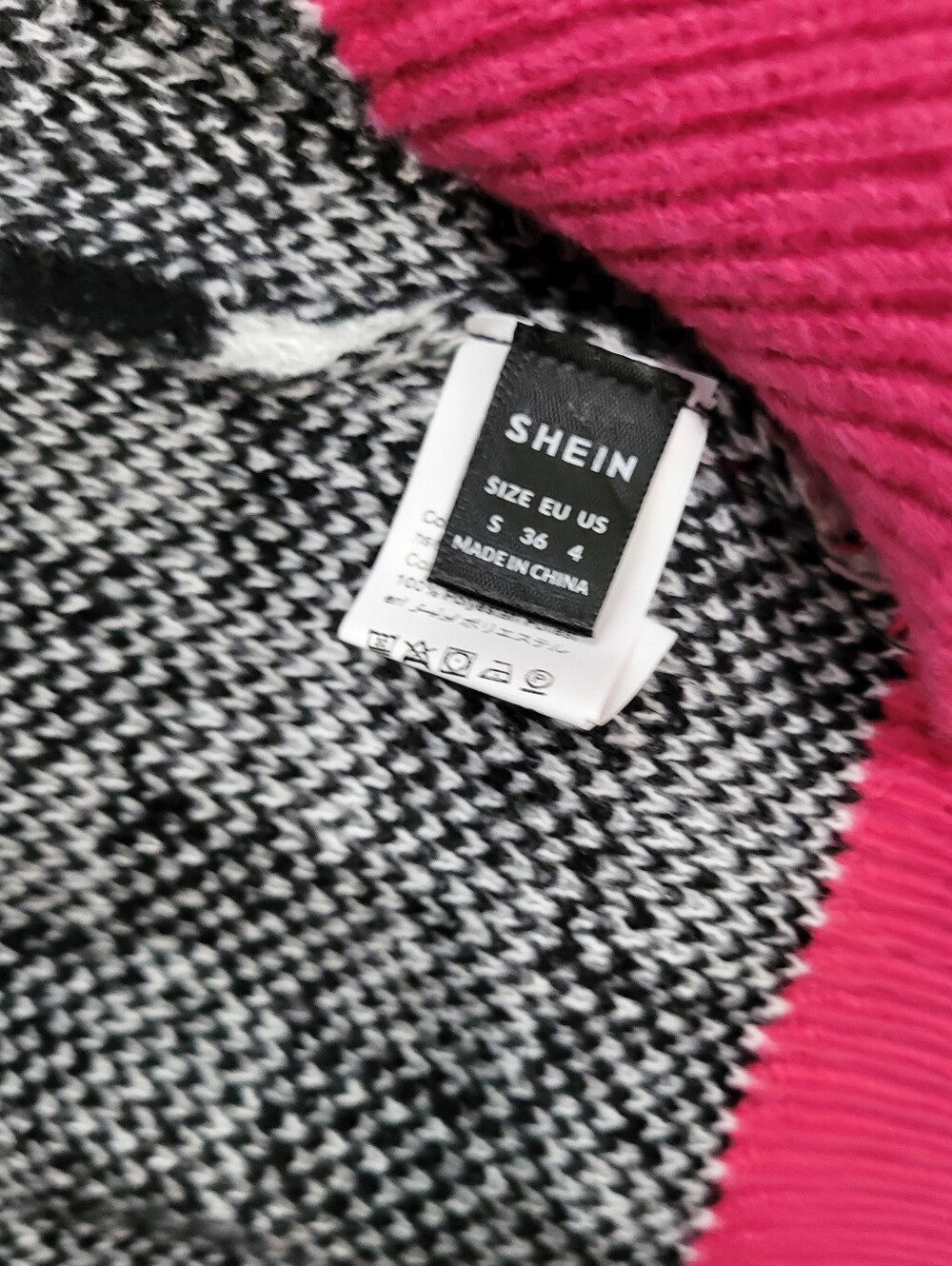 SHEIN Oversized Black & White Checkered Cardigan with Pink Trim - Picture 5 of 5